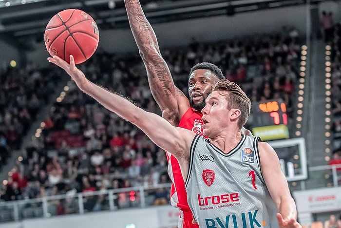 Jordan Hulls in Bamberg