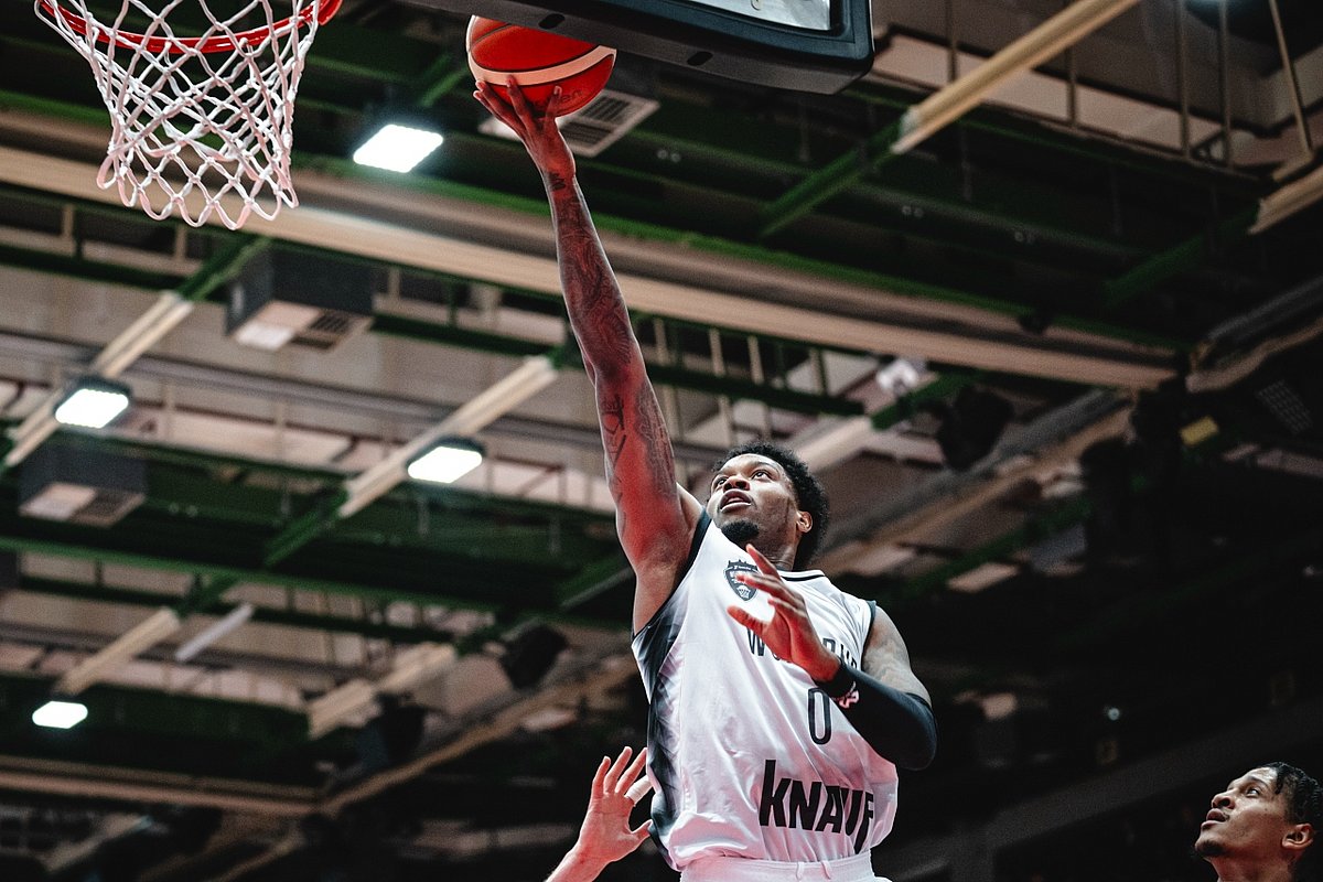 Würzburg Baskets defeat Dziki Warszawa 91:62 in FIBA Europe Cup